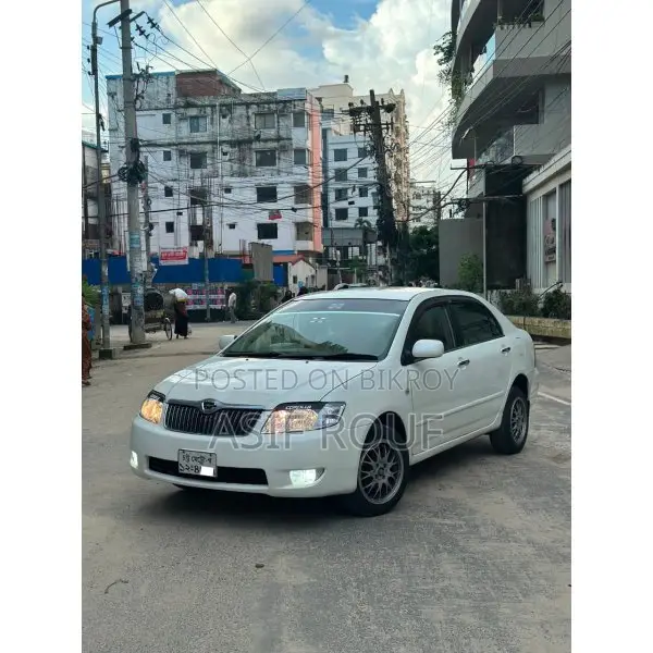 Toyota Corolla 2005 White