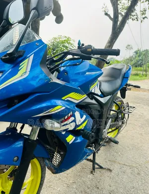 সুজুকি জিক্সার এসএফ ২০১৯ নীল