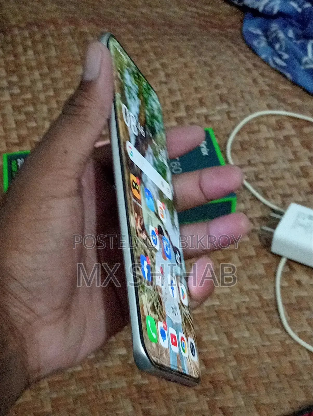 ইনফিনিক্স হট ৬০ প্রো প্লাস ২৫৬ জিবি হোয়াইট