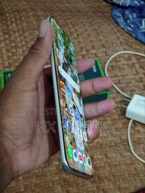 ইনফিনিক্স হট ৬০ প্রো প্লাস ২৫৬ জিবি হোয়াইট