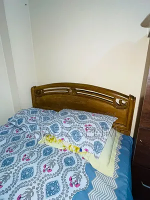 অরিজিনাল সেগুন কাঠের (সাইজ 7/4.3 ফিট) খাট বিক্রি