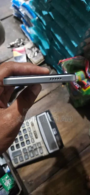 Vivo Y18 128 GB