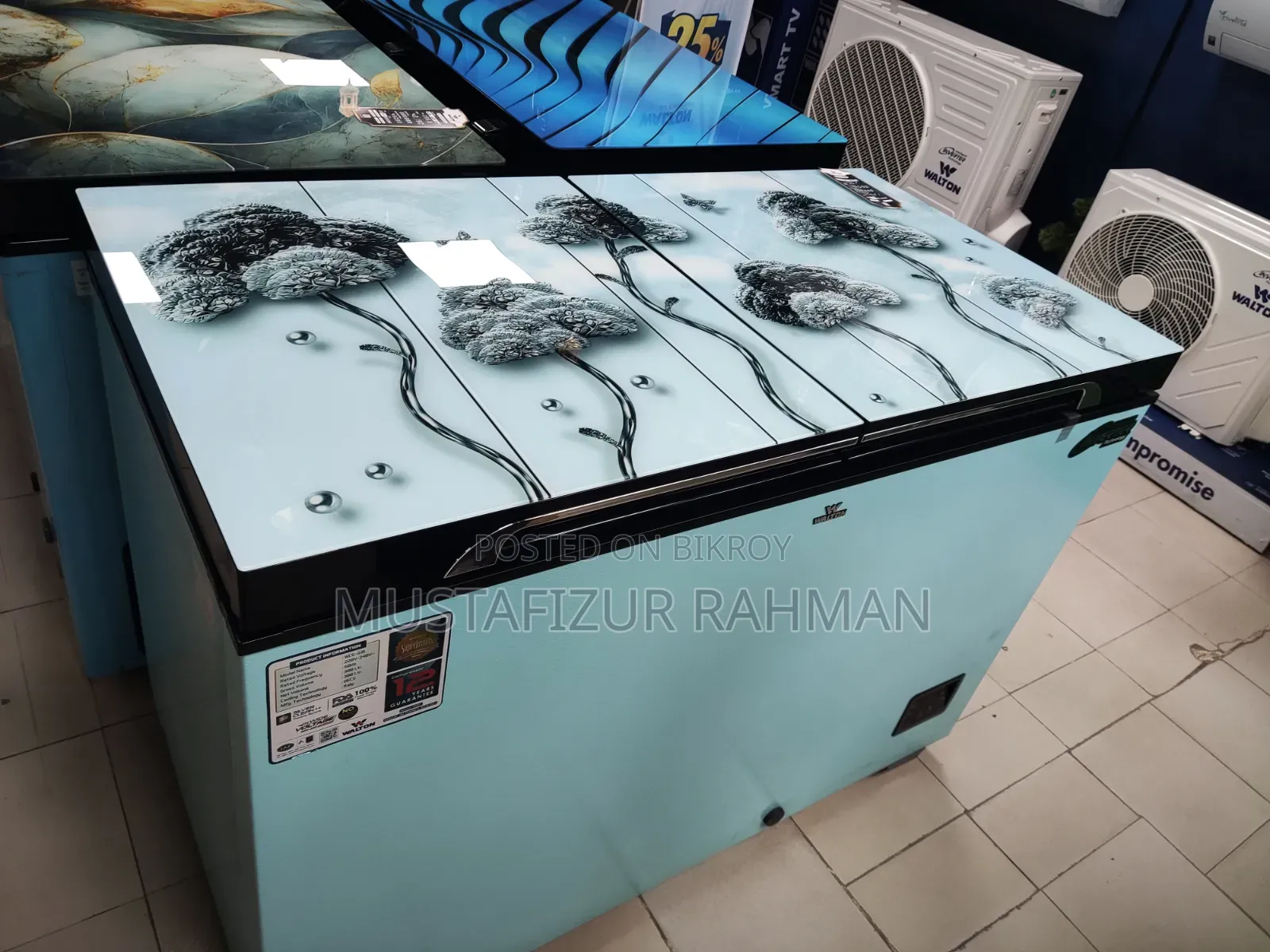 300 LTR Walton WCG-3J0 Freezer