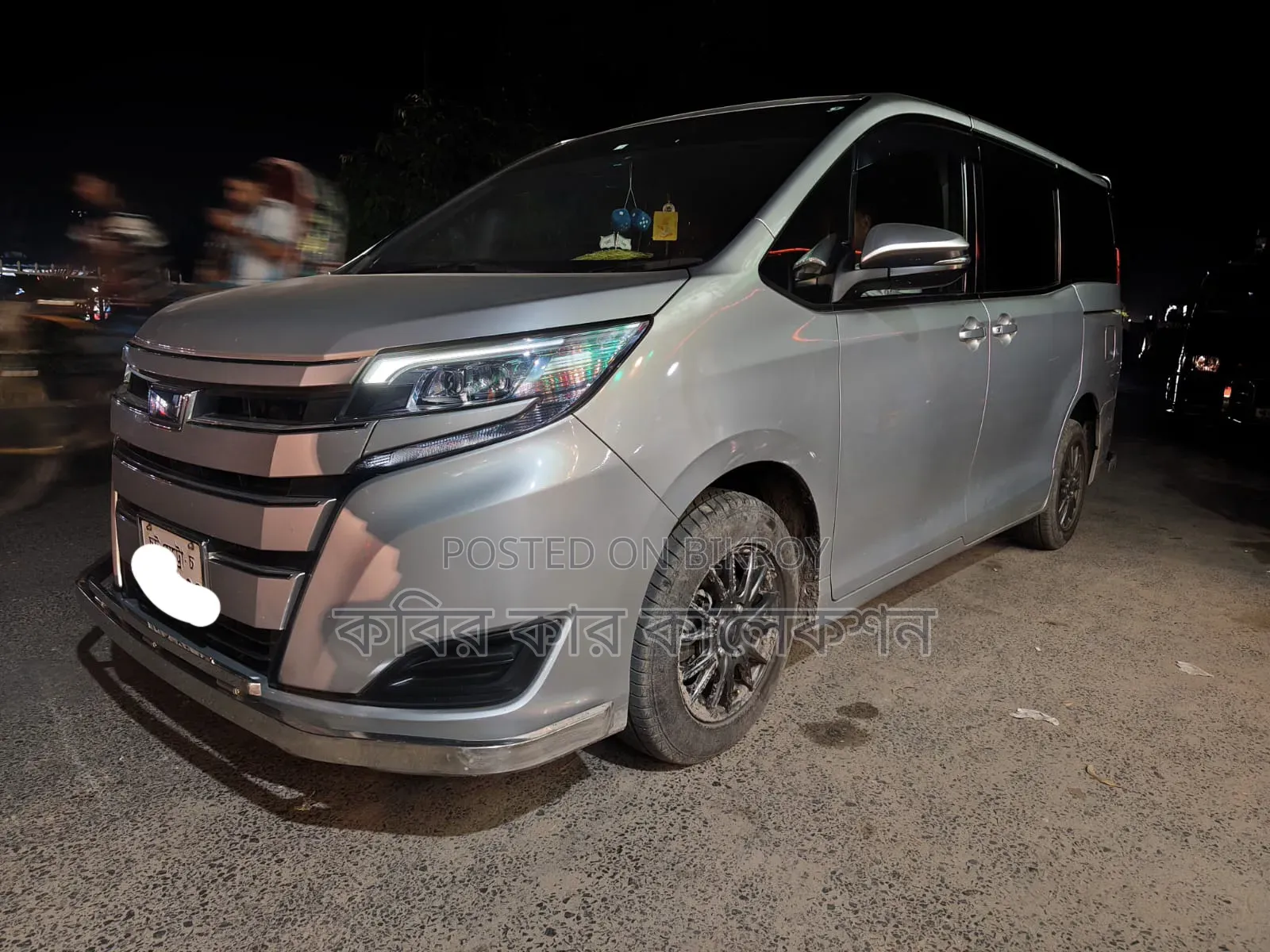 Toyota Noah 2020 Silver