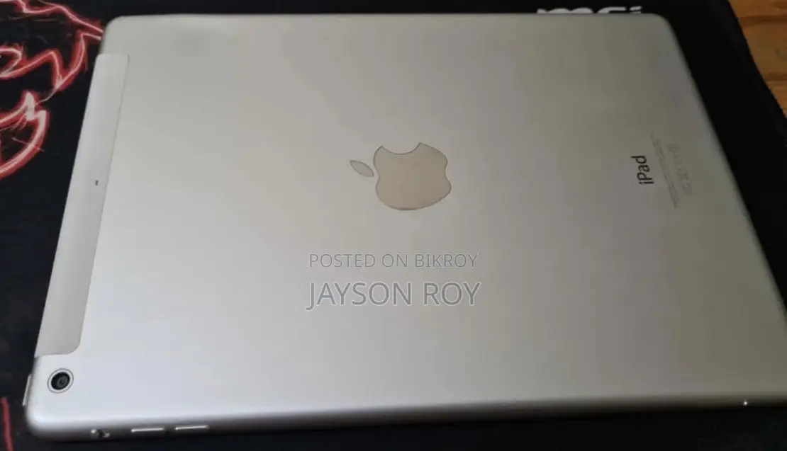 Apple iPad Air 128 GB Silver
