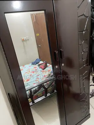 Bed & Wardrobe