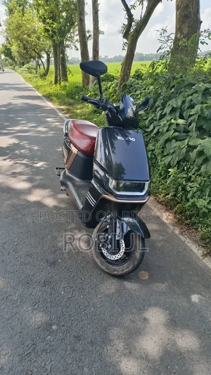 Revoo A12-S 2025 Black