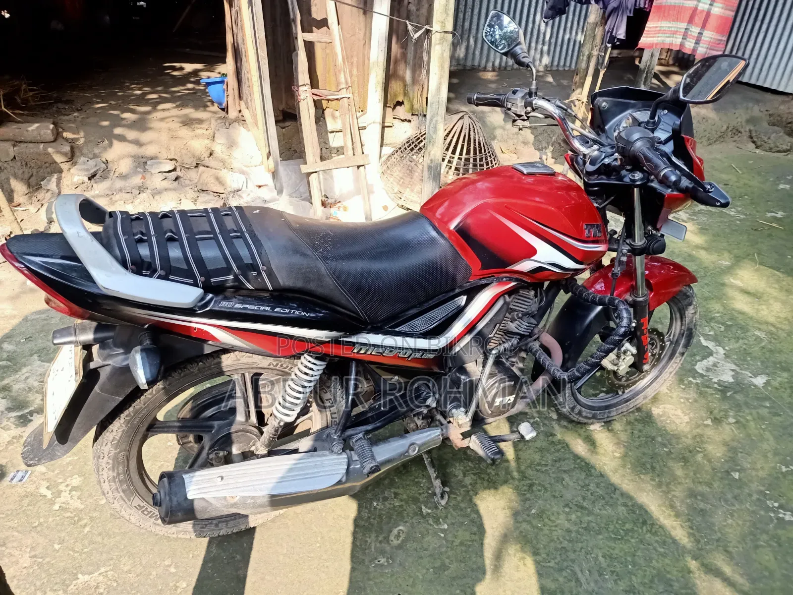 TVS Metro Plus 2020 Red