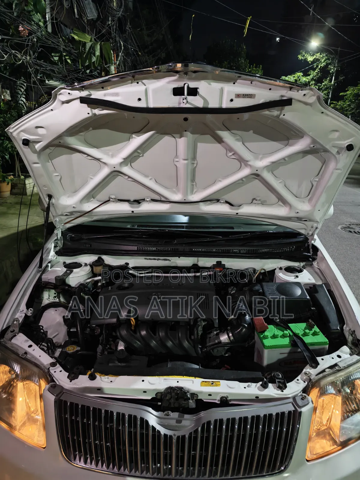 টয়োটা করোলা সেডান ২০০৫ হোয়াইট