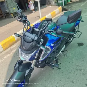 নিউ ইয়ামাহা এফজেডএস ভি৪ ২০২৫ ব্লু