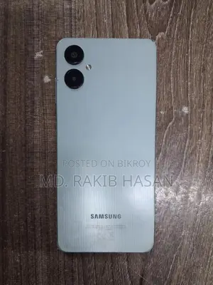 Samsung Galaxy A04 128 GB Gray