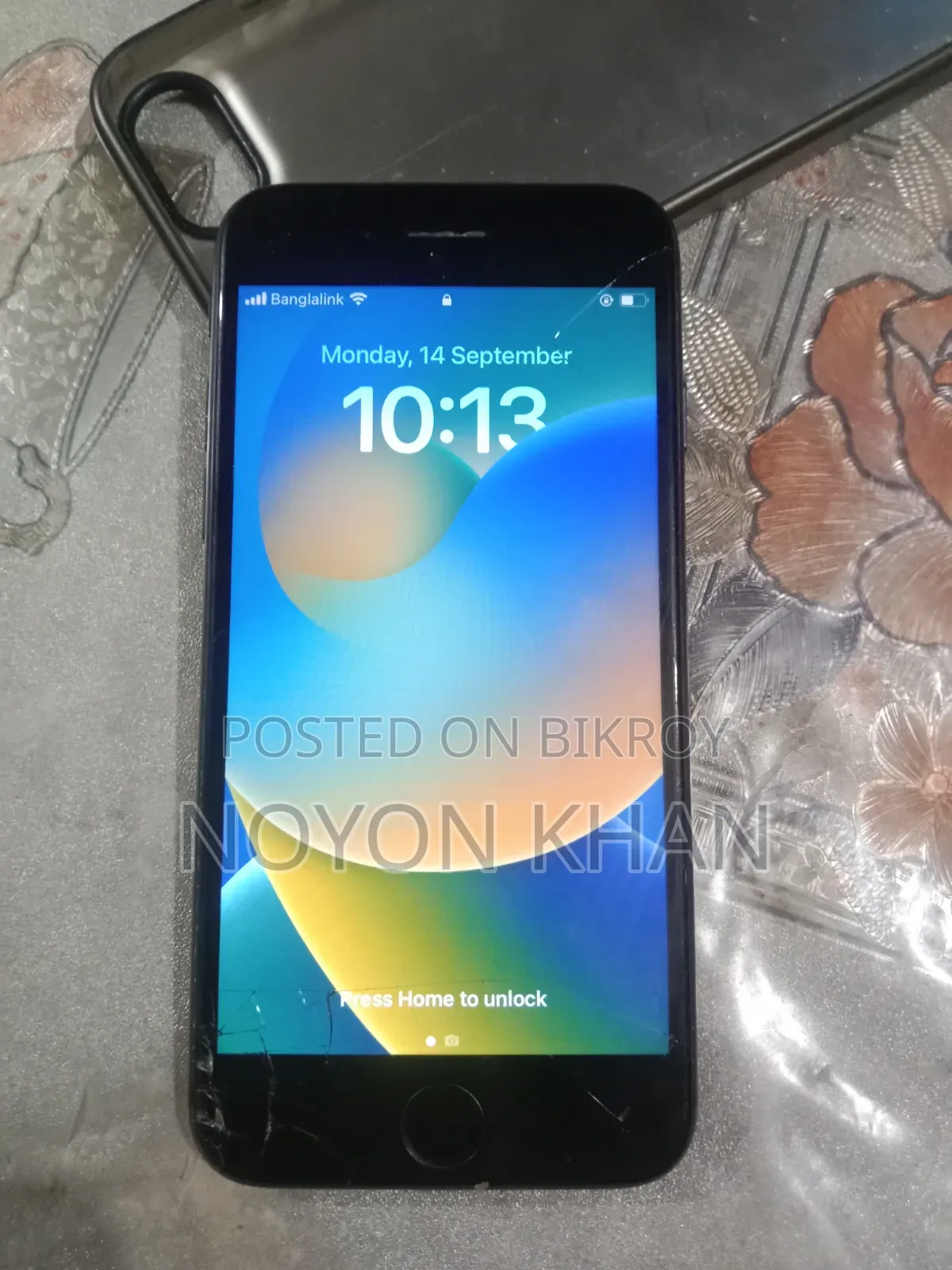 Apple iPhone 8 64 GB Black