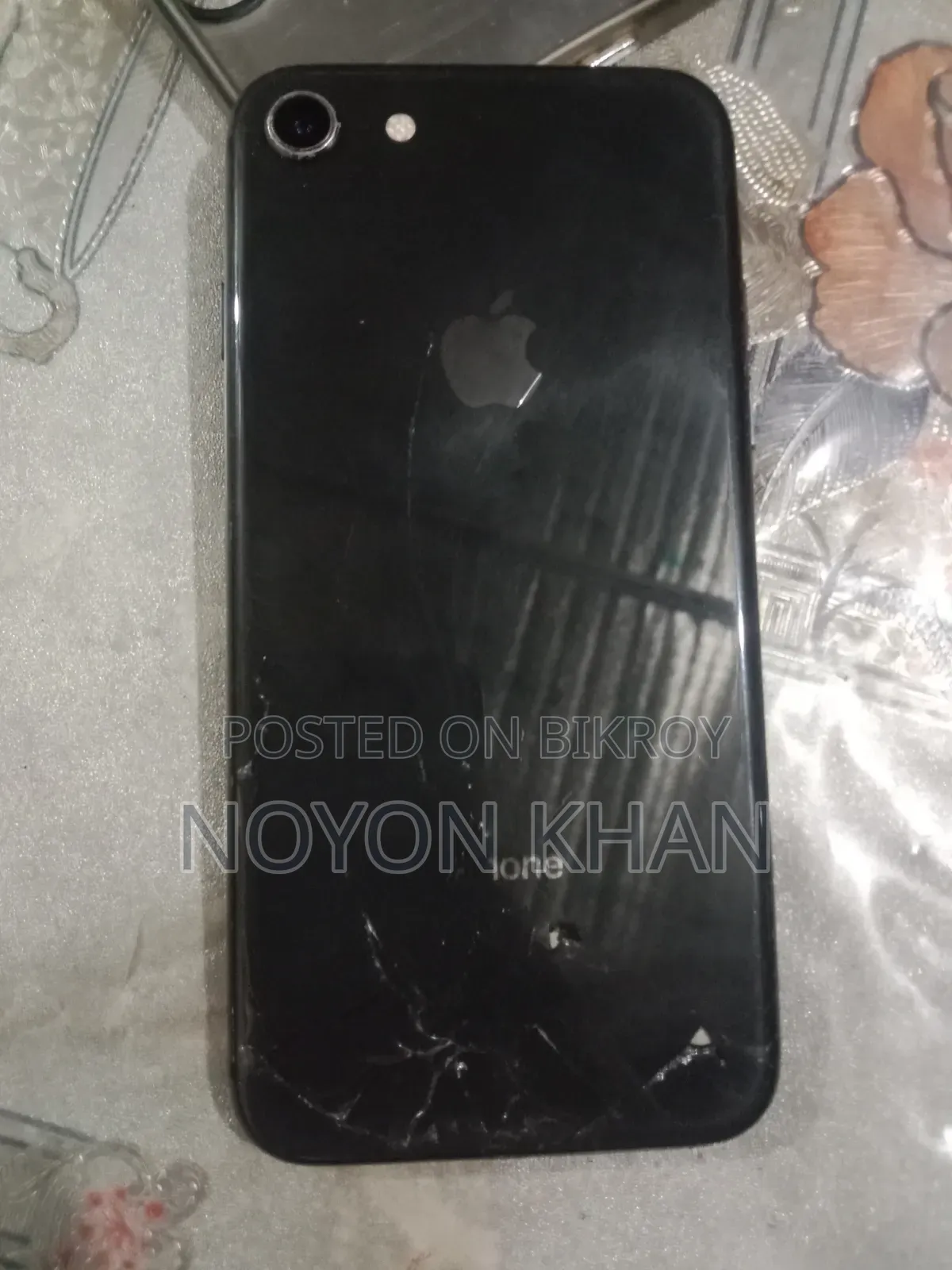 Apple iPhone 8 64 GB Black