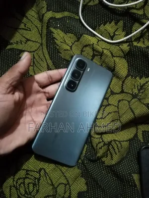 নতুন ইনফিনিক্স হট ৬০ প্রো+ ২৫৬ জিবি কালো