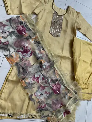 অরগানজা থ্রি পিস