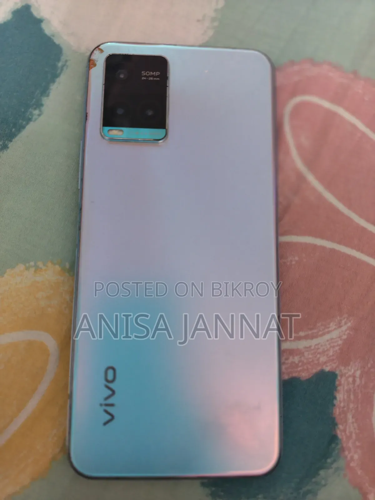 Vivo Y33s 128 GB