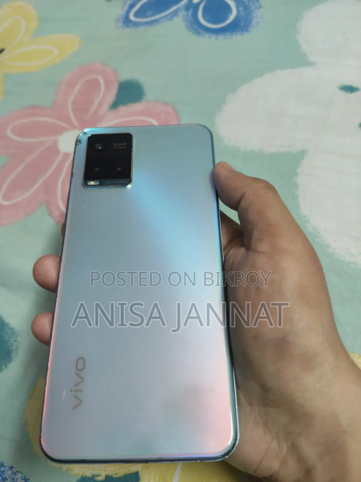 Vivo Y33s 128 GB