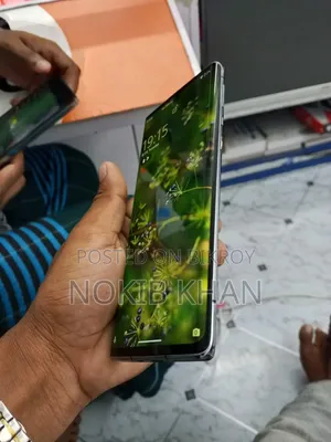 Sharp Aquos R6 128 GB Black