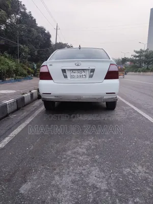 Toyota Corolla 2005 White