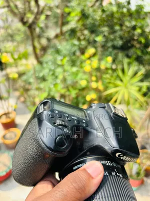 ক্যানন ইওএস ৭০ডি