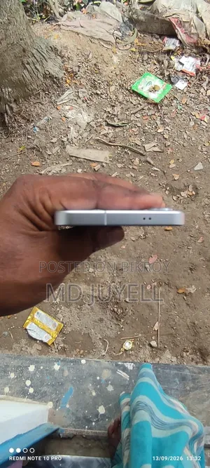Samsung Galaxy S25 256 GB Silver