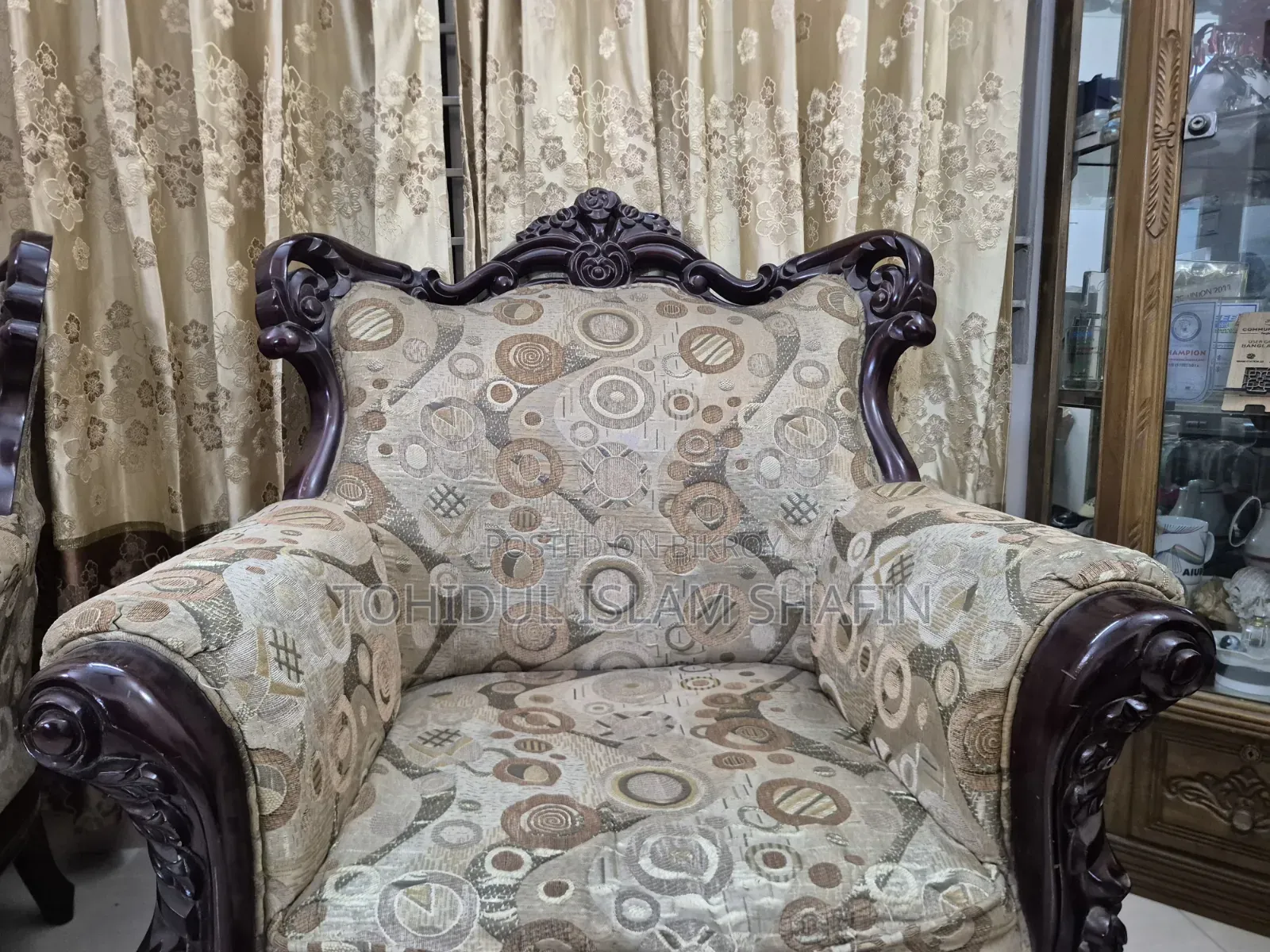 Selling Sofa