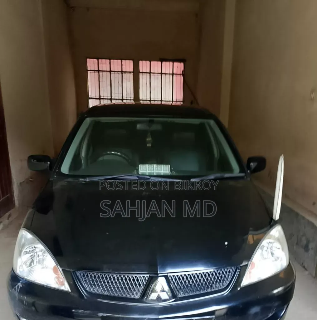 New Mitsubishi Lancer 2004 Black