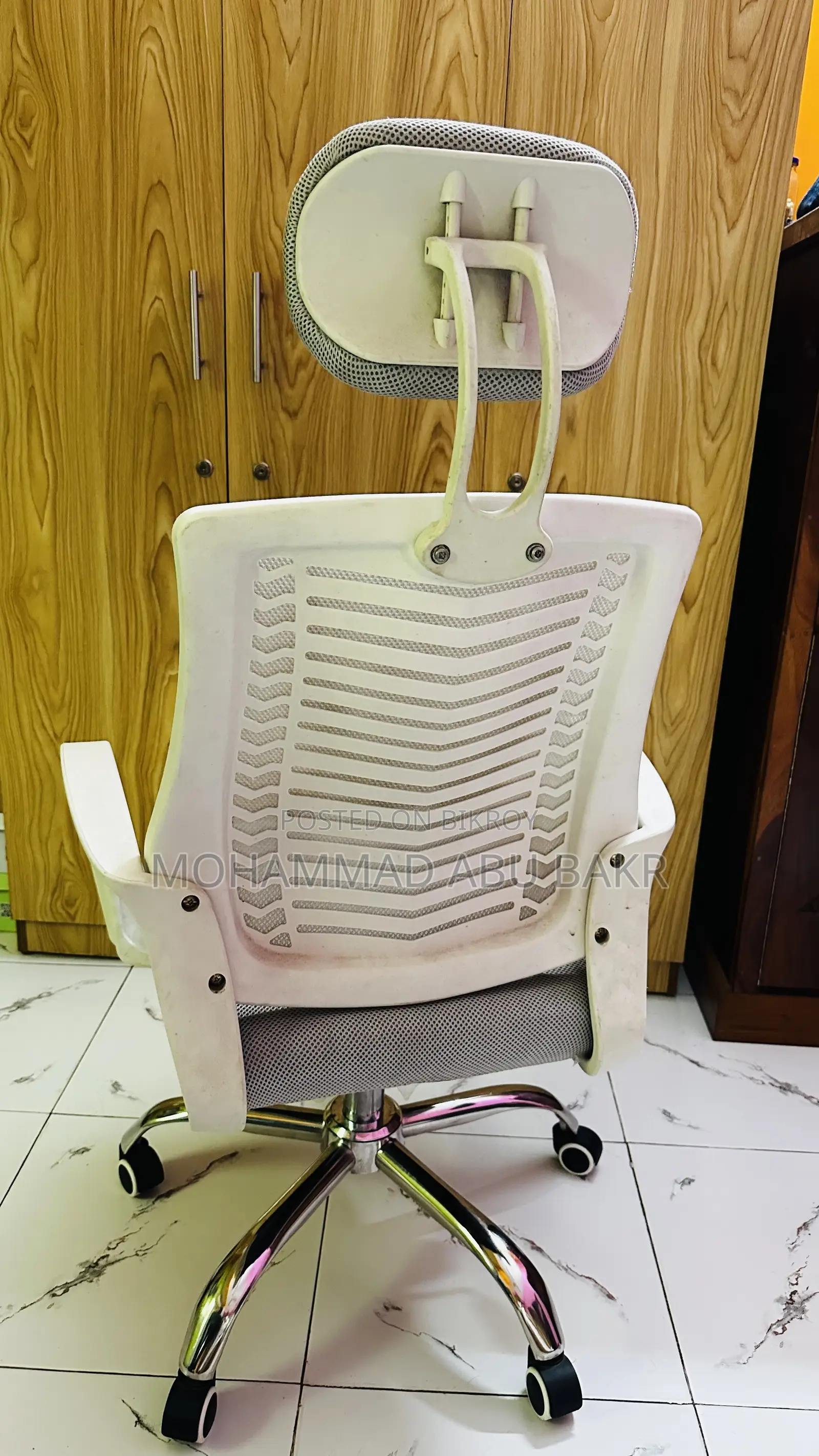 Office Chair With Headrest