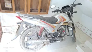 Mahindra Centuro 2016 Gray