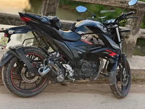 Suzuki Gixxer 2022 Black