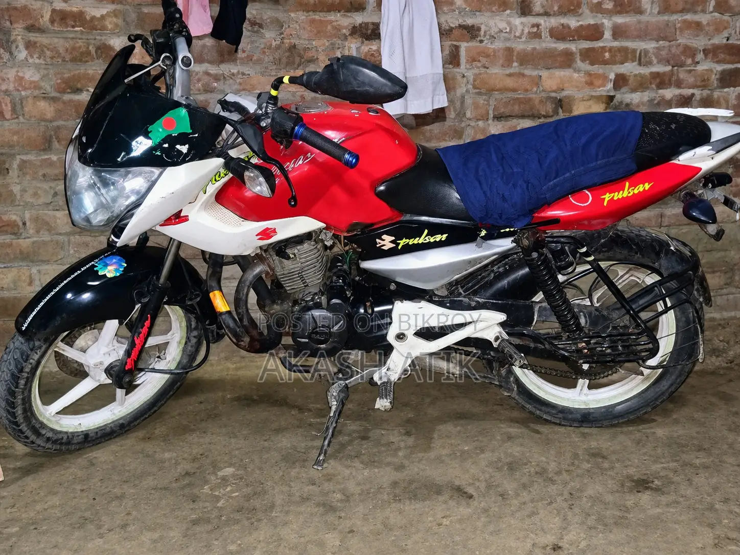 Bajaj Pulsar 135 LS 2012 Red