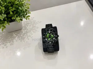 Wheel Rim Rotating Watch