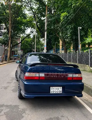 টয়োটা করোল্লা ১.৩ স্টেশন ওয়াগন ১৯৯৭ নীল