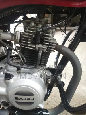 বাজাজ সিটি ১০০ ২০১৮ রেড