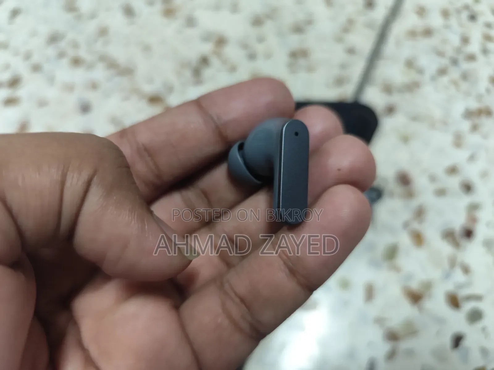 রিয়েলমি বাডস এয়ার ৮