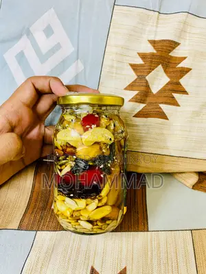 মৌচাক হোম মেড হানি নাটস, ৫০০গ্রাম গ্লাস বটল