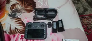 V168 GPS Drone With Screen Remote Control & Double Battery