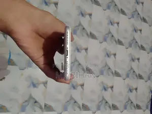 Apple iPhone 8 Plus 64 GB White