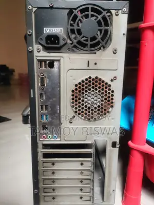 Desktop Computer 8GB Intel Core i3 SSD 128GB
