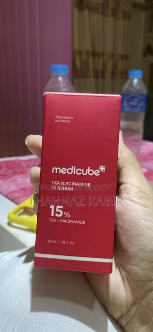 মেডিকিউব ফেস সিরাম ১৫% টিএক্সএ নিয়াসিনামাইড
