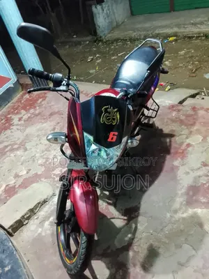 Mahindra Centuro 2017 Pink