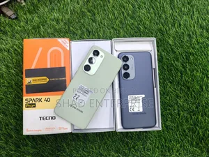 টেকনো স্পার্ক ৪০ প্রো+ ২৫৬ জিবি