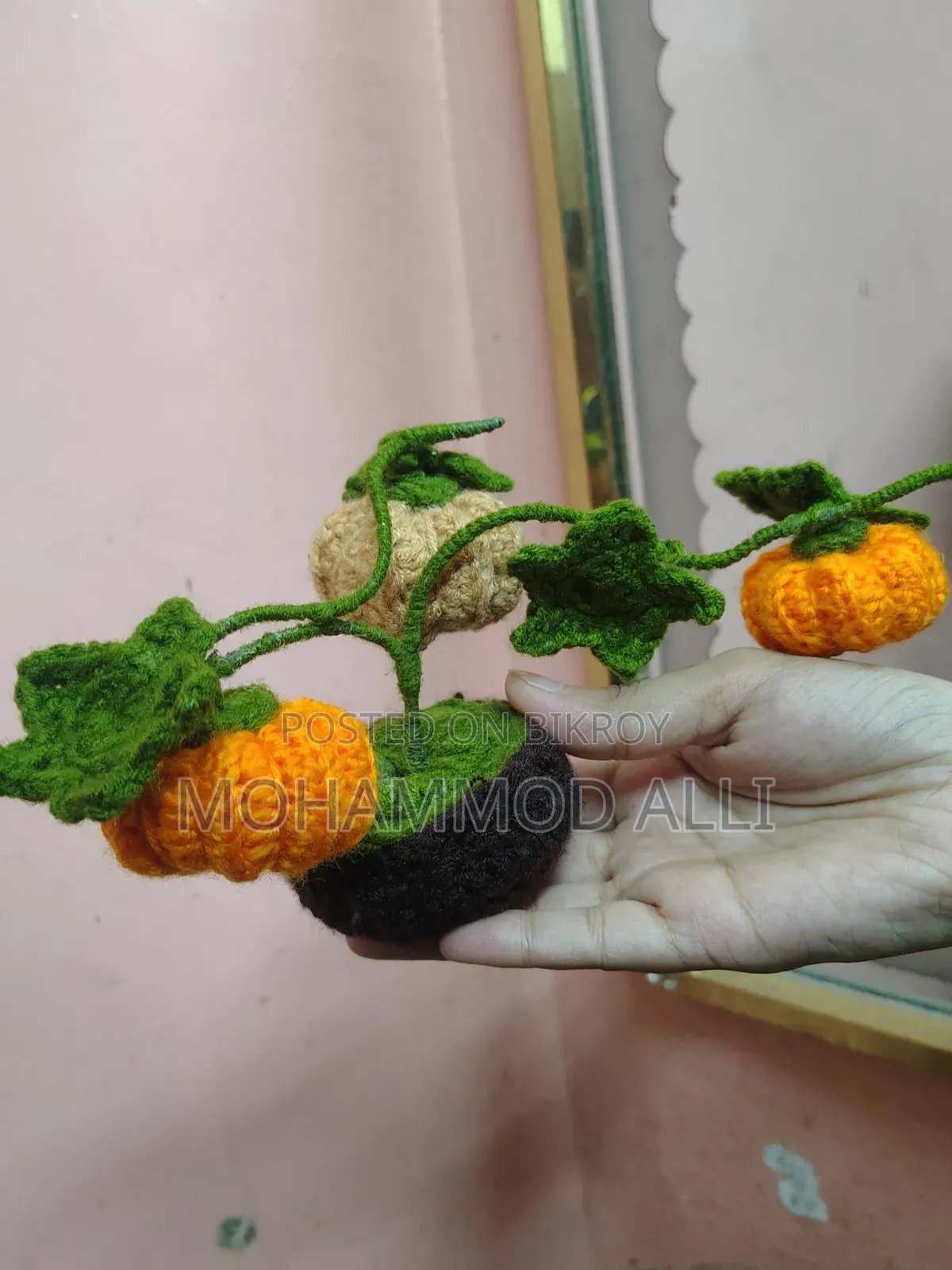 Crochet Pumkin Tree
