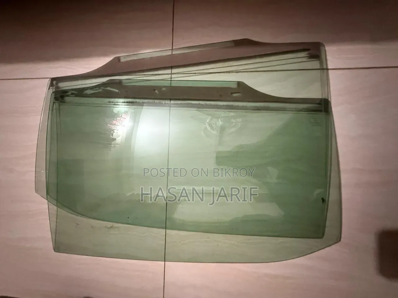 এক্সিও ডোর গ্লাস