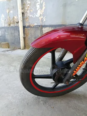 Bajaj Discover 100 2012 Red
