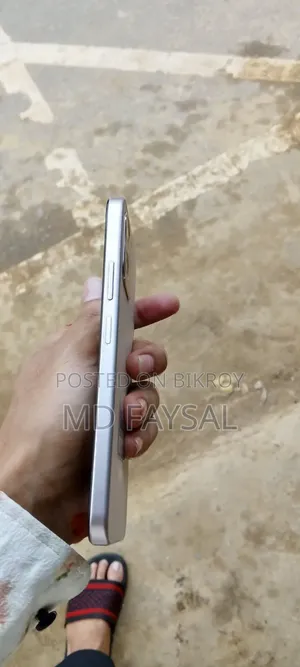 অপ্পো এ৬ ২৫৬ জিবি গোল্ড