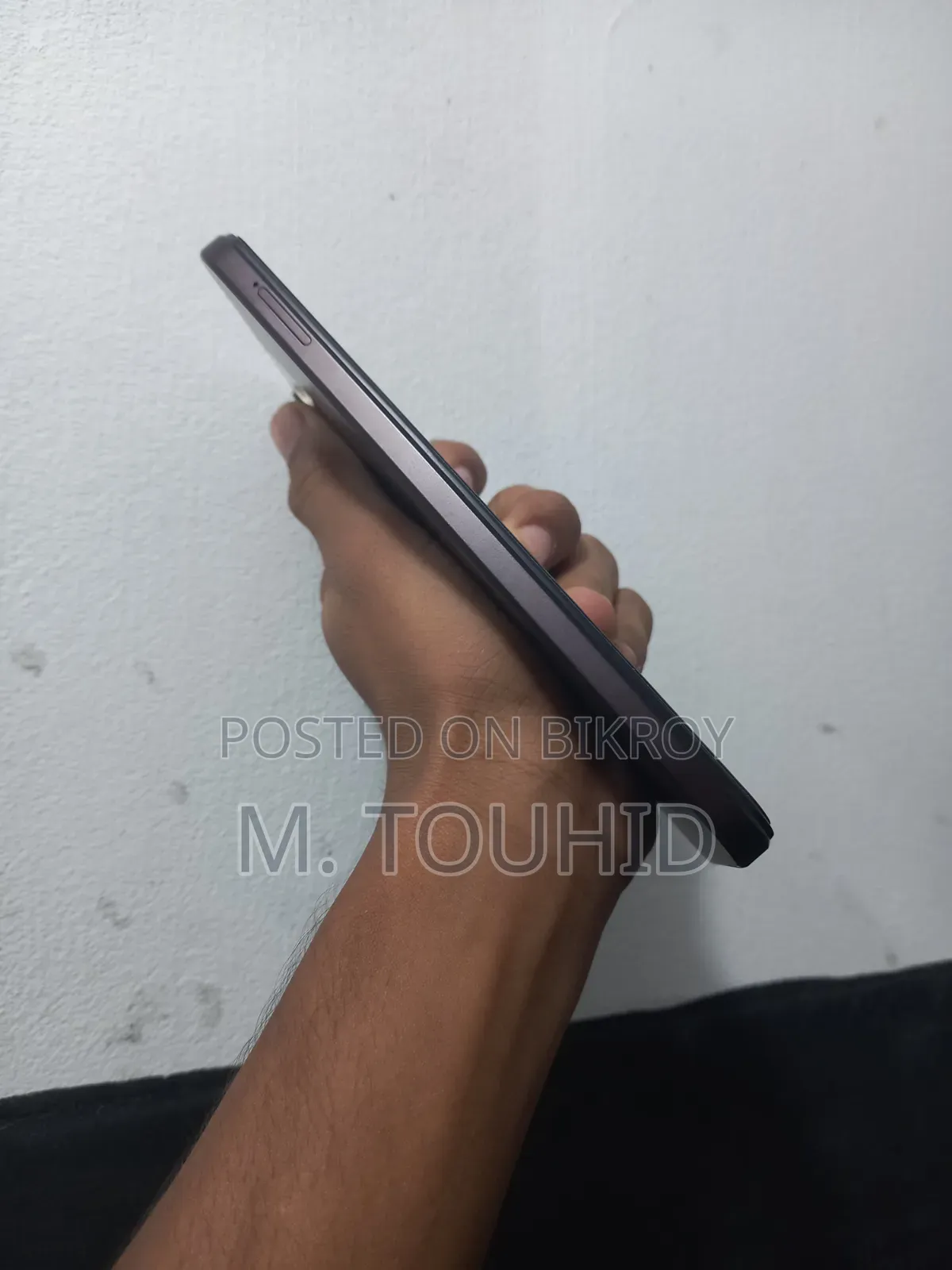 ভিভো ওয়াই১৮ ১২৮ জিবি