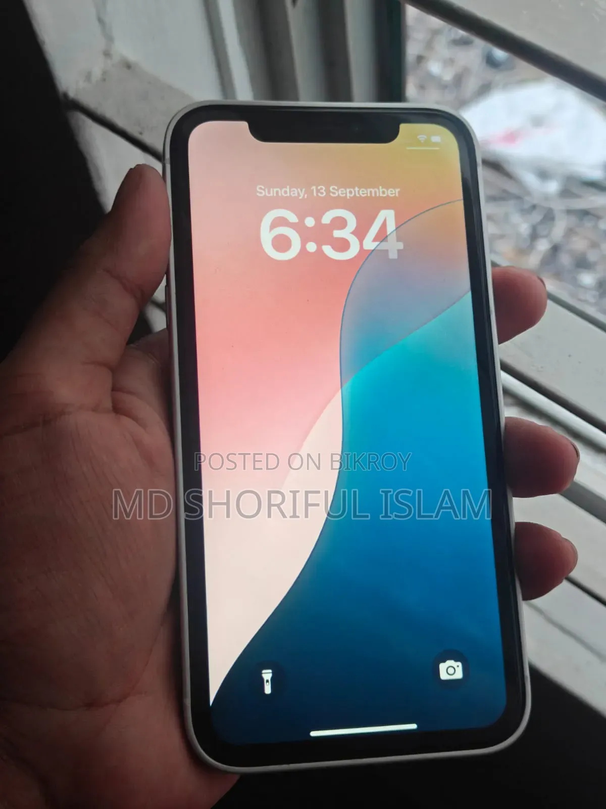 অ্যাপল আইফোন এক্সআর ৬৪ জিবি সিলভার
