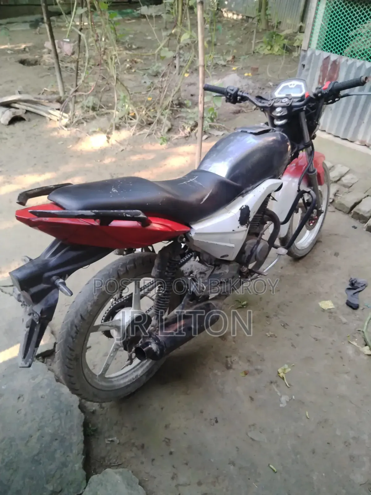 রানার টার্বো ১২৫ ২০১৮ রেড