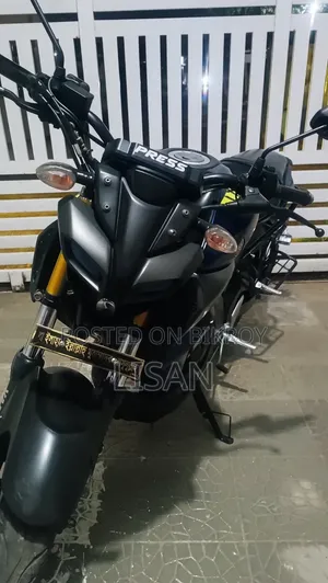 ইয়ামাহা এমটি-১৫ ২০২১ নীল